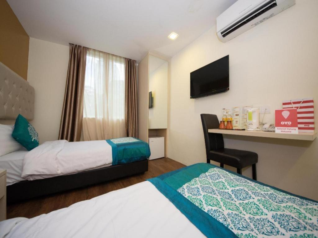 Oyo 114 Sandpiper Hotel Kuala Lumpur Bagian luar foto