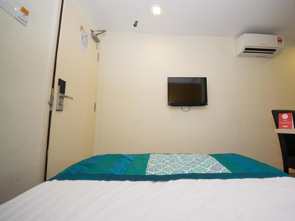 Oyo 114 Sandpiper Hotel Kuala Lumpur Bagian luar foto